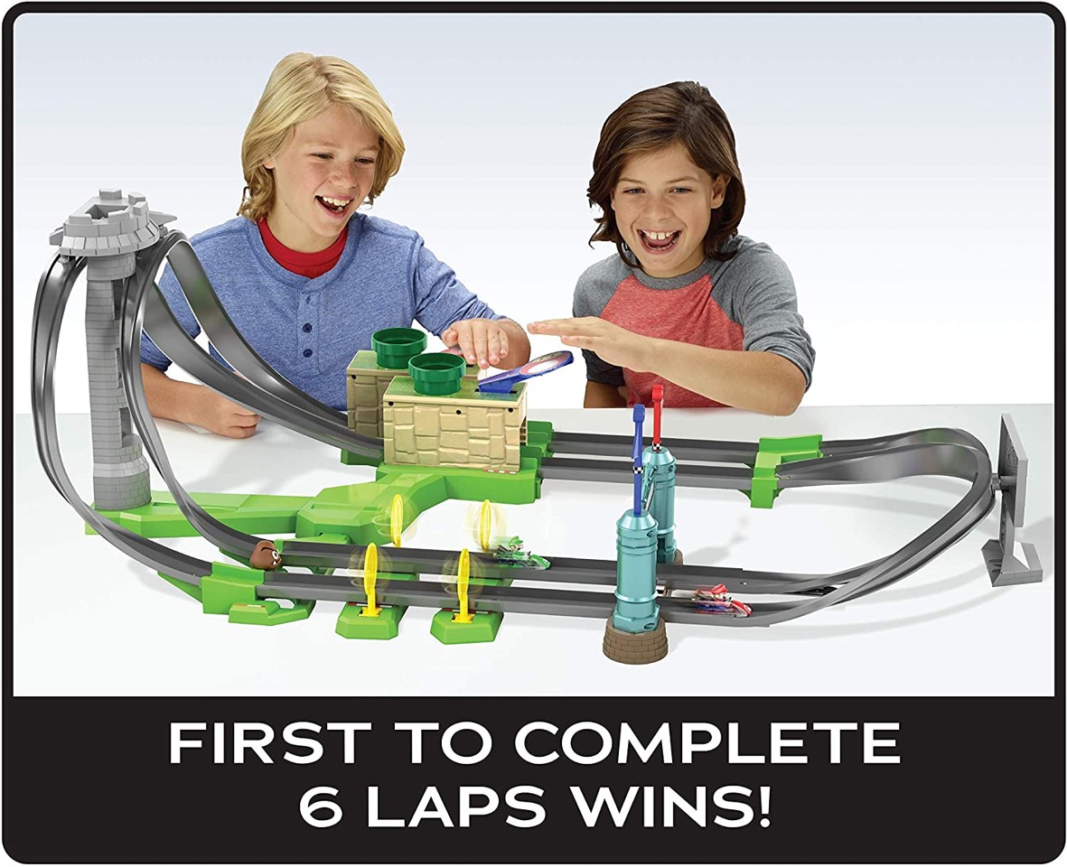 Hot Wheels - Mario Kart Circuit Track Legesæt