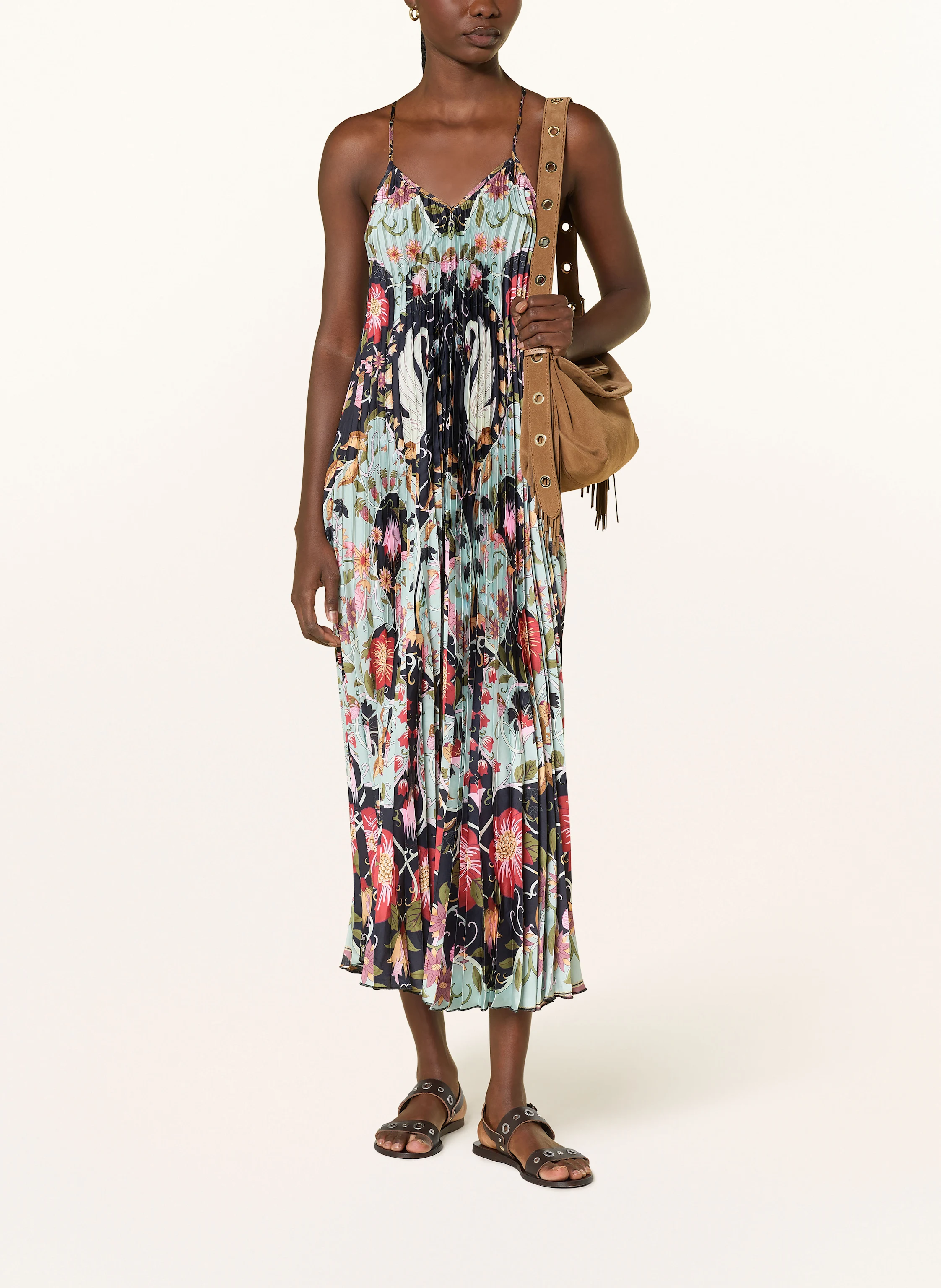 FARM RIO Plisseekleid FLOWING BEAUTY aus Satin
