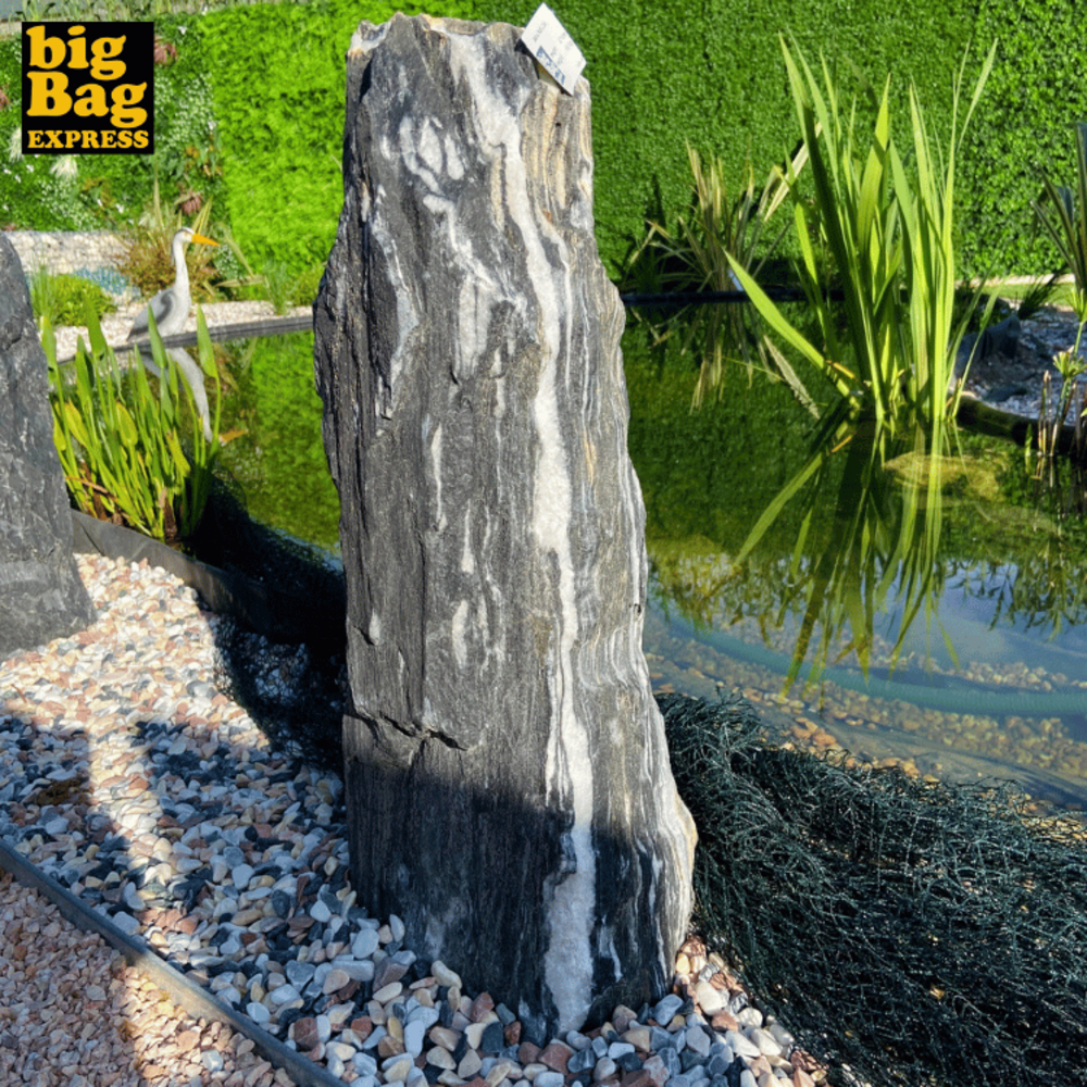 Monolithe Décoratif de Jardin en Marbre & Quartz Zebra Nat Col 67cm