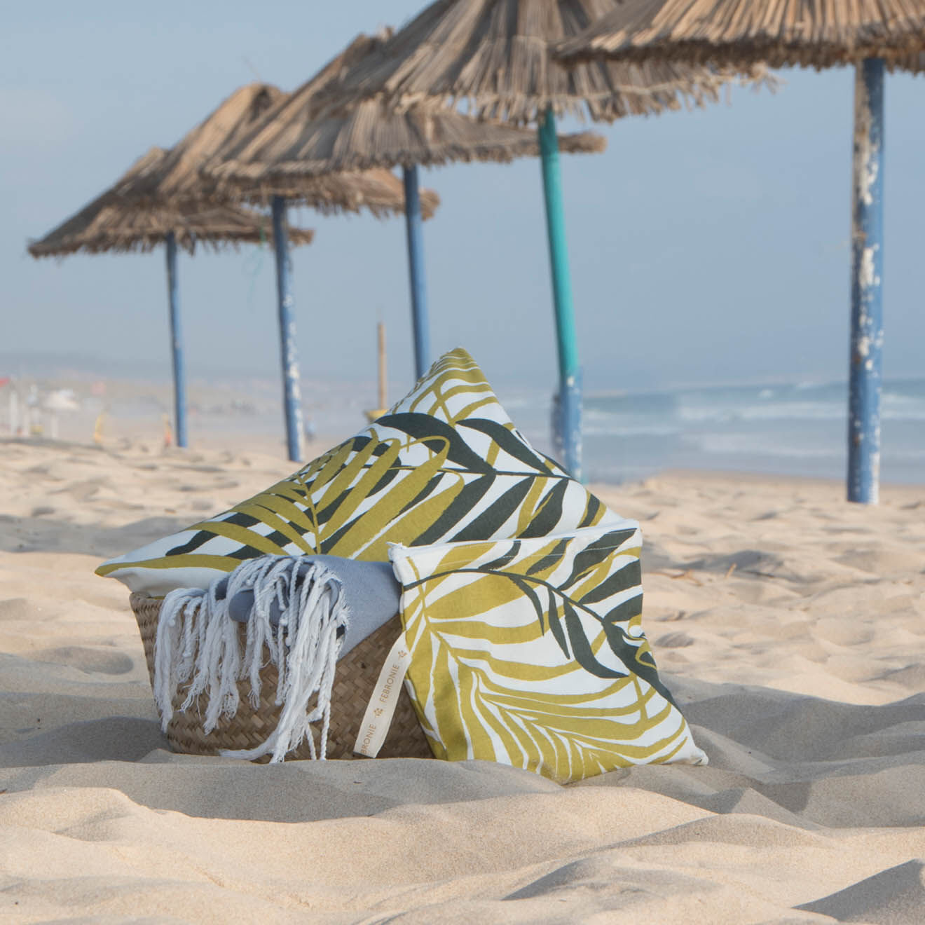 Febronie Housse de coussin d'extérieur Jungle jaune/kaki - 50x50 cm