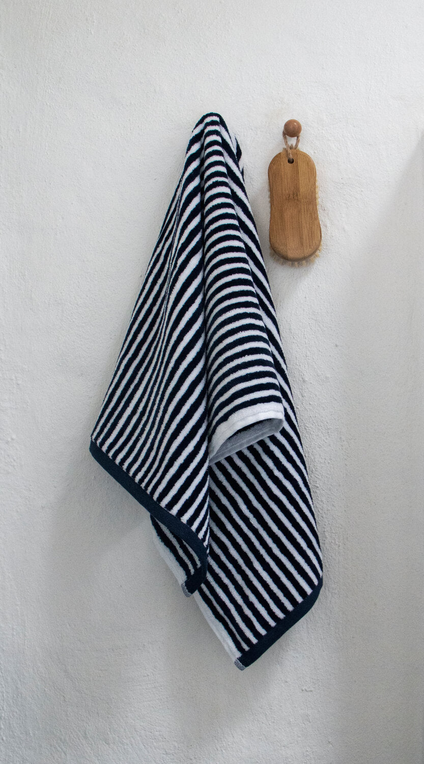 Omhu  Frotté Velour stribet Håndklæde - Navy/Hvid
