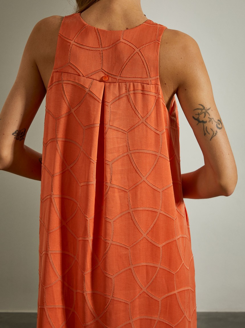 Vestido estampado sem mangas