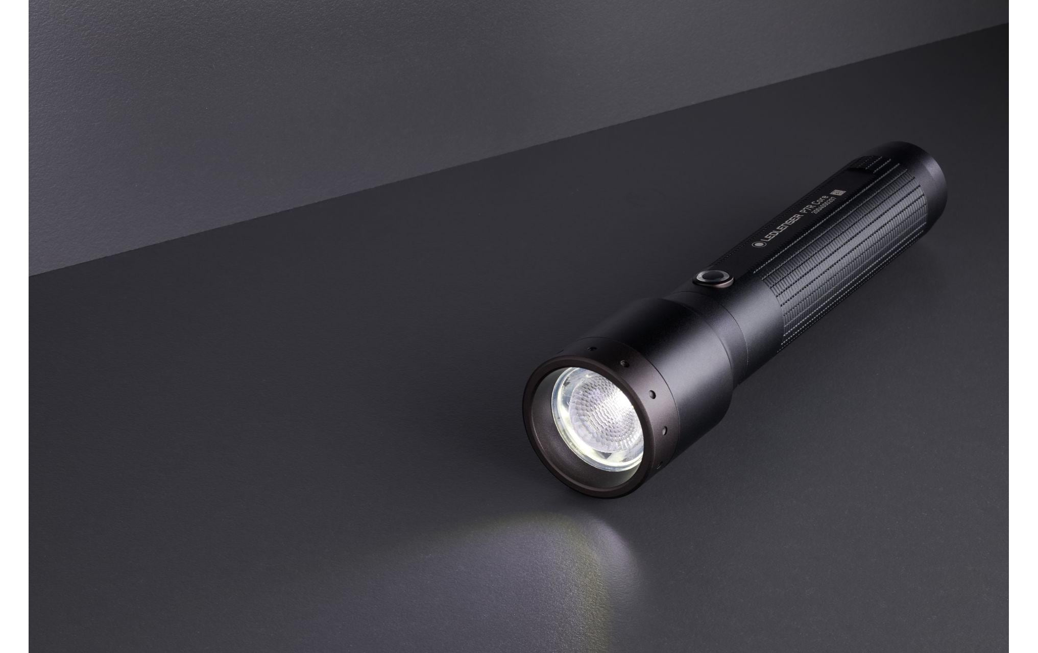 Taschenlampe P7R Core, 1400 lmStiftlampe