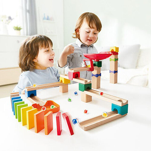 Hape knikkerbaan domino rally