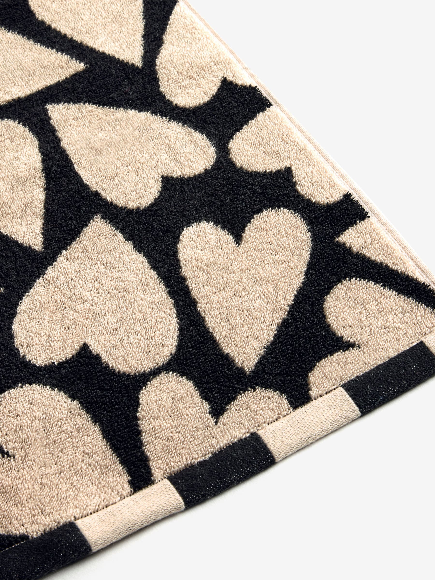Heart Print 100% Cotton Towel