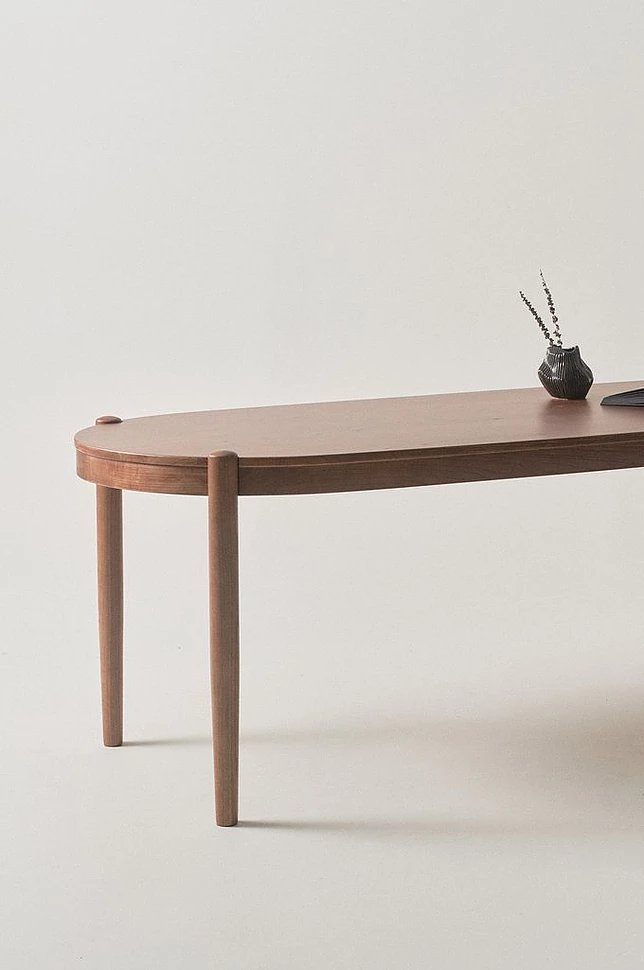 NATTAVAARA ovalt spisebord 90x240 cm