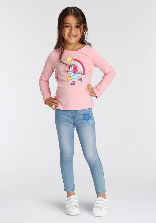 KIDSWORLD Langarmshirt »Einhorn auf Rollschuhen«, Langarm,  Basic-Passform,  mit stylischem Druck und Glitzerdruck