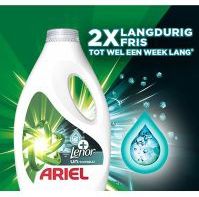 Ariel - Vloeibaar Wasmiddel - 70 Wasbeurten - Koud Water Formule - Gerecycled Plastic