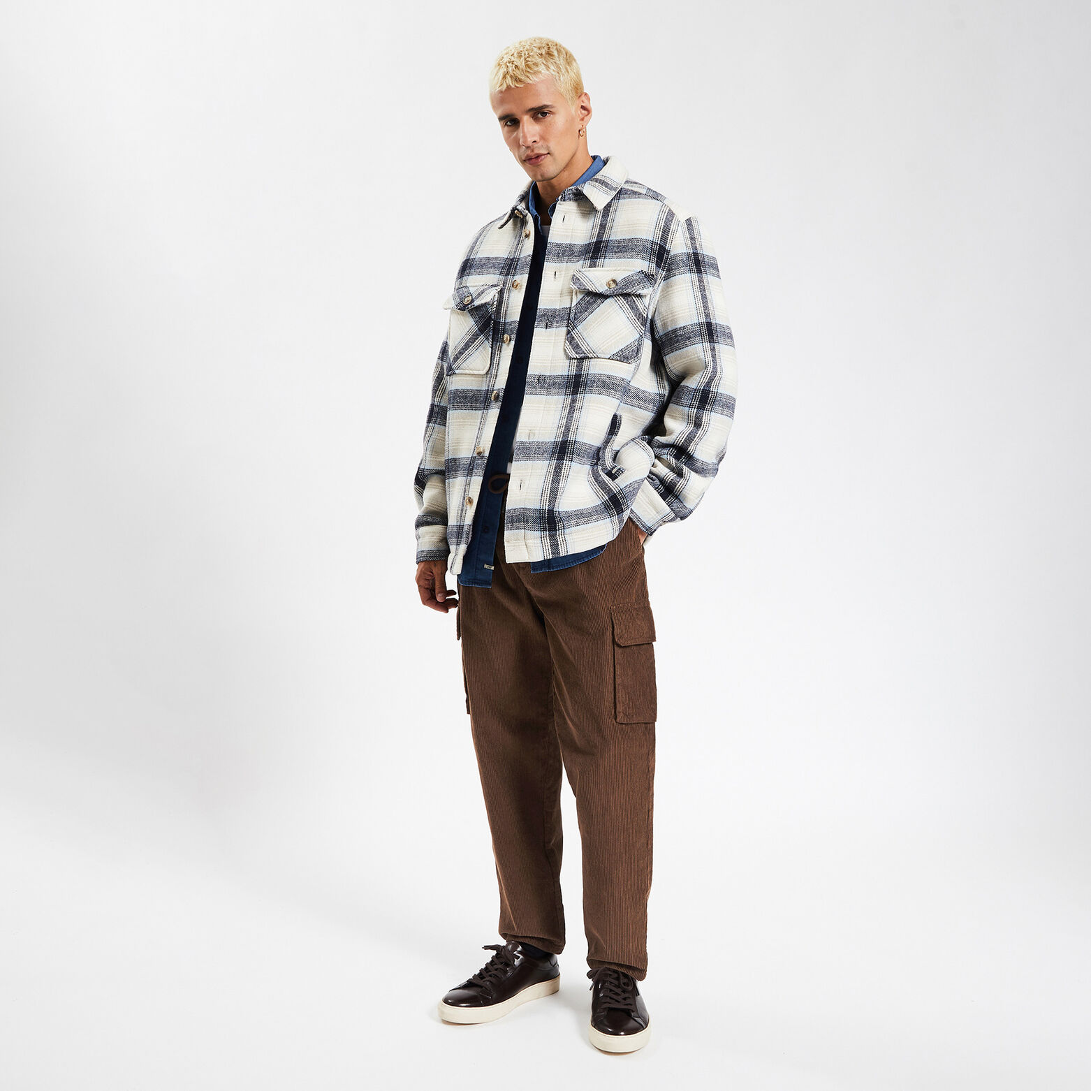 Pantalon cargo en velours coton recyclé Marron