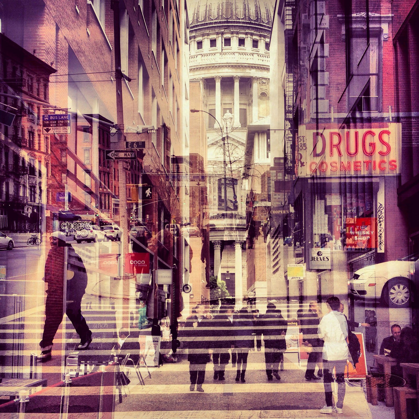 New York   London #98 by Daniella Zalcman - Limited Edition. Edition of: 150. Signed.