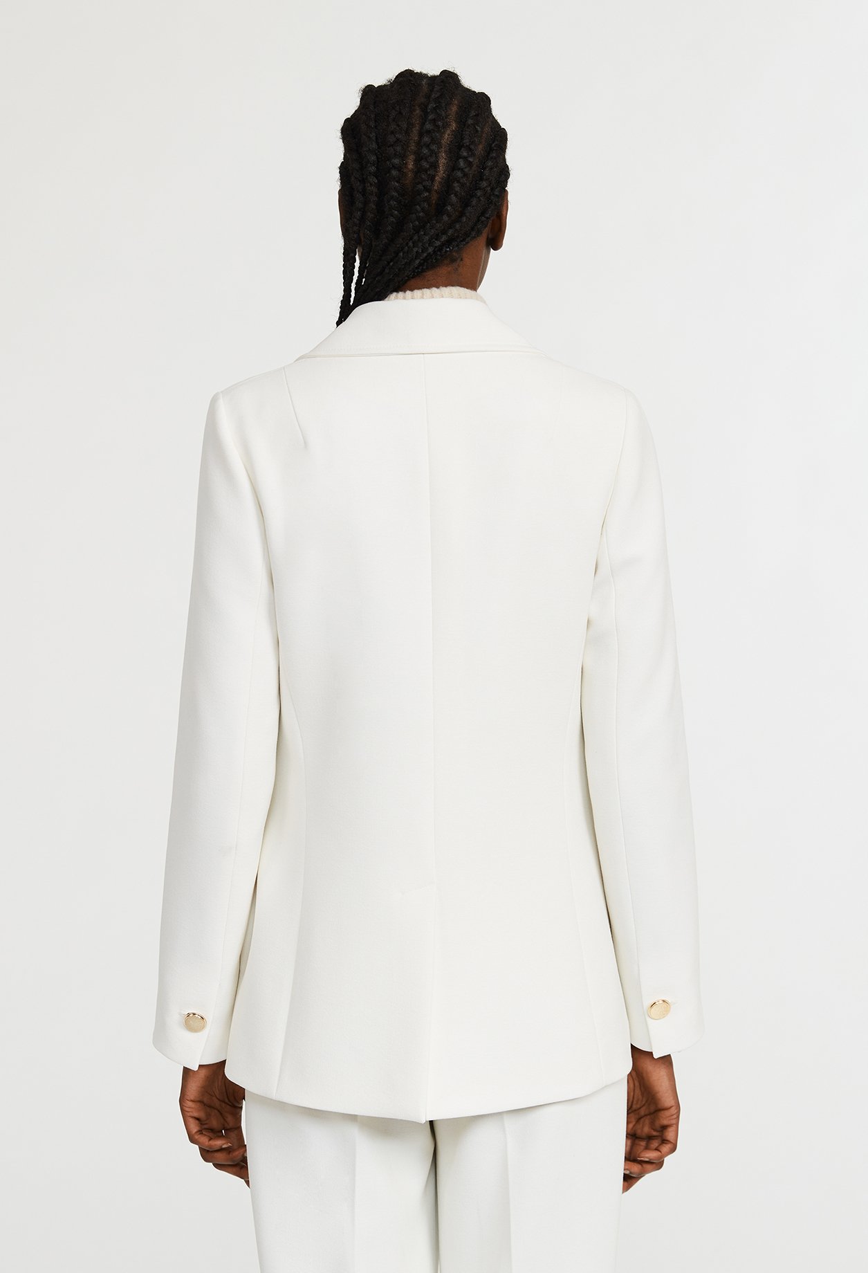 Manteau court &agrave; boutons