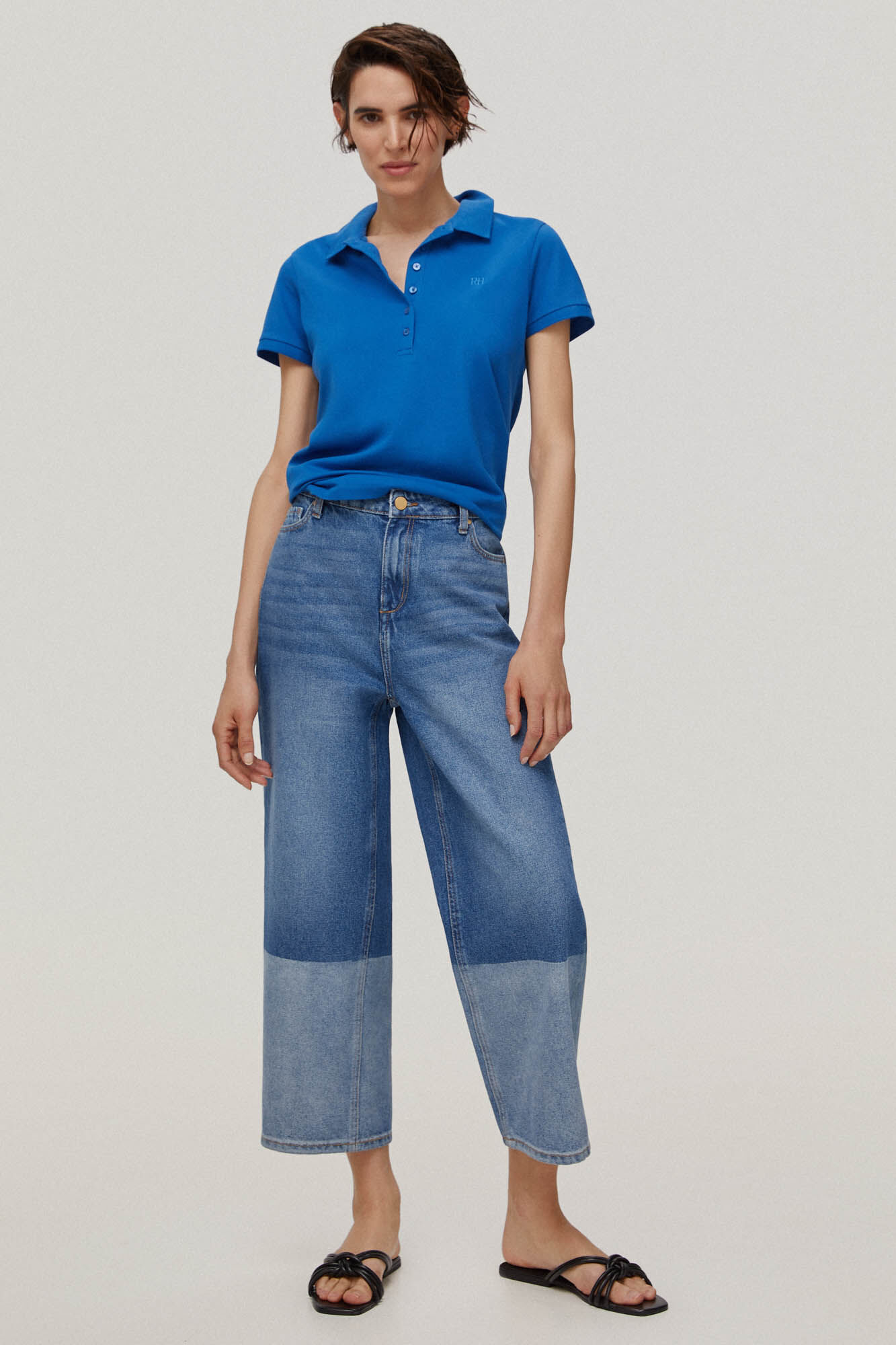 Calça jeans reta bicolor com cinco bolsos - Azul