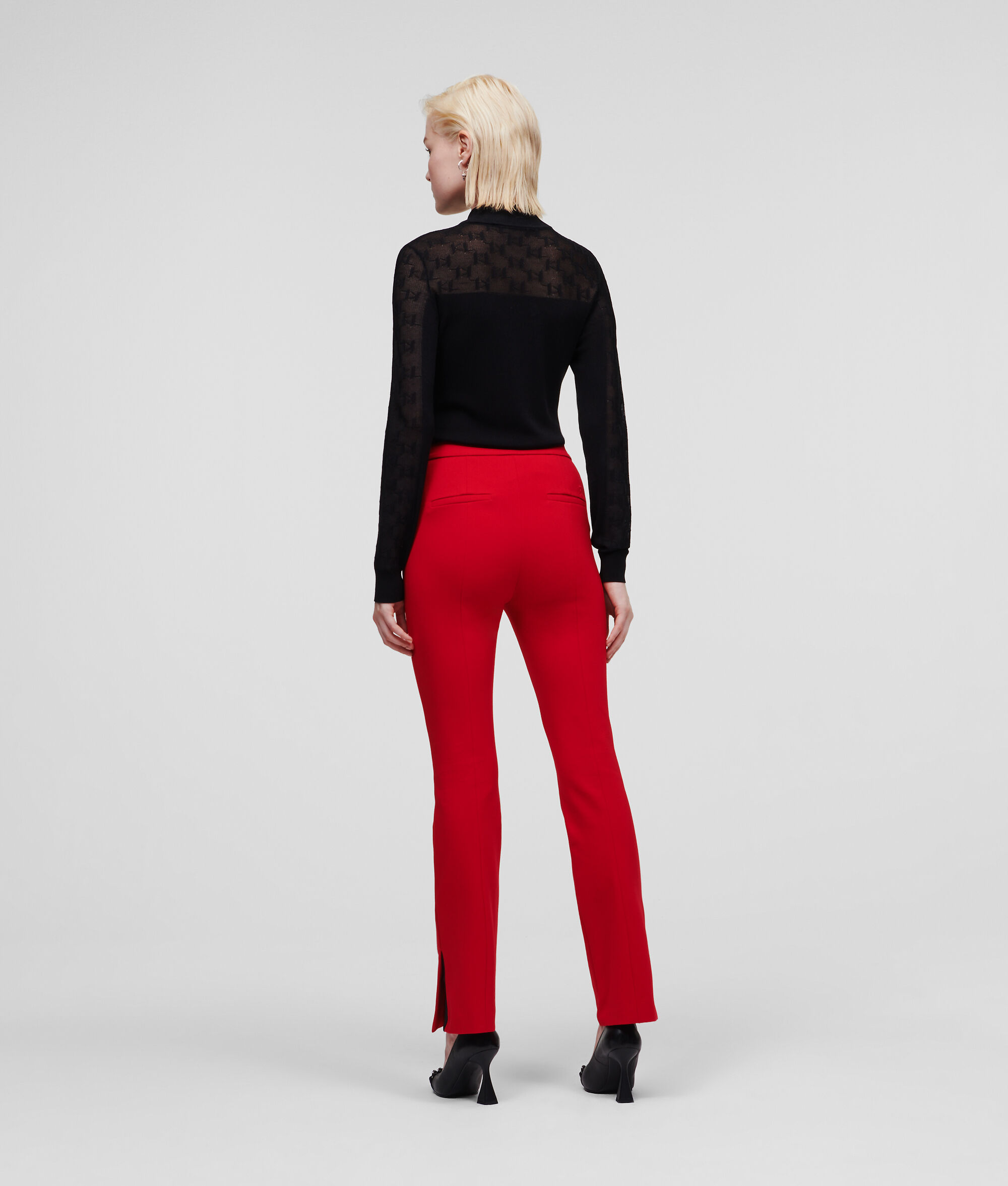 PANTALON EN PUNTO