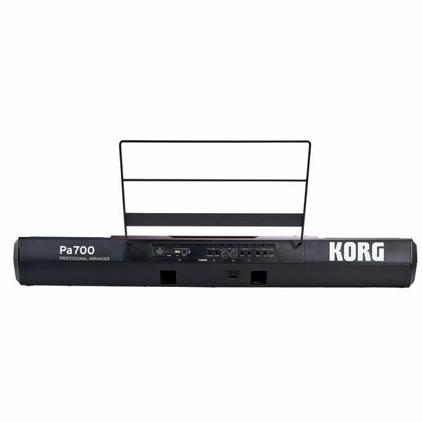 Korg PA-700