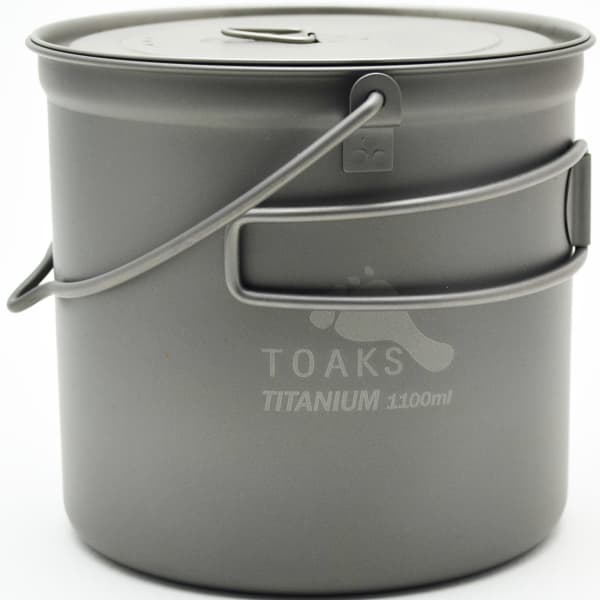 Popote randonnée TOAKS TITANIUM 1100ML POT WITH BAIL HANDLE