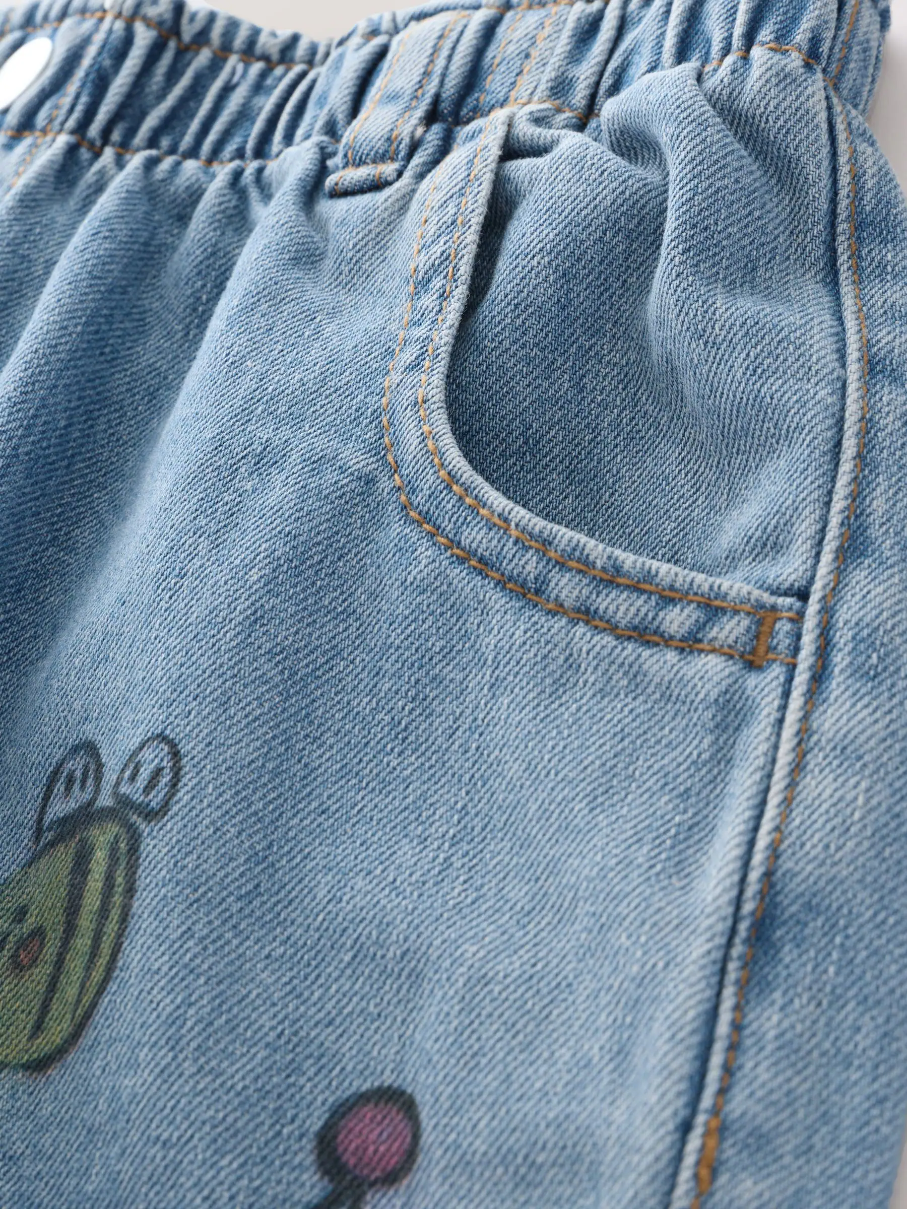 Denim - Jeans met print van figuurtjes (3mnd-7jr)