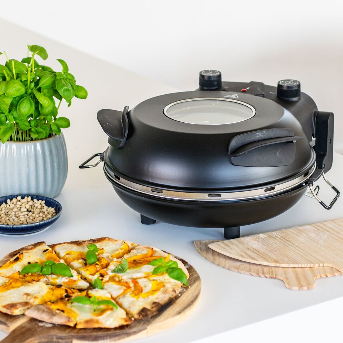 Pizza Maker