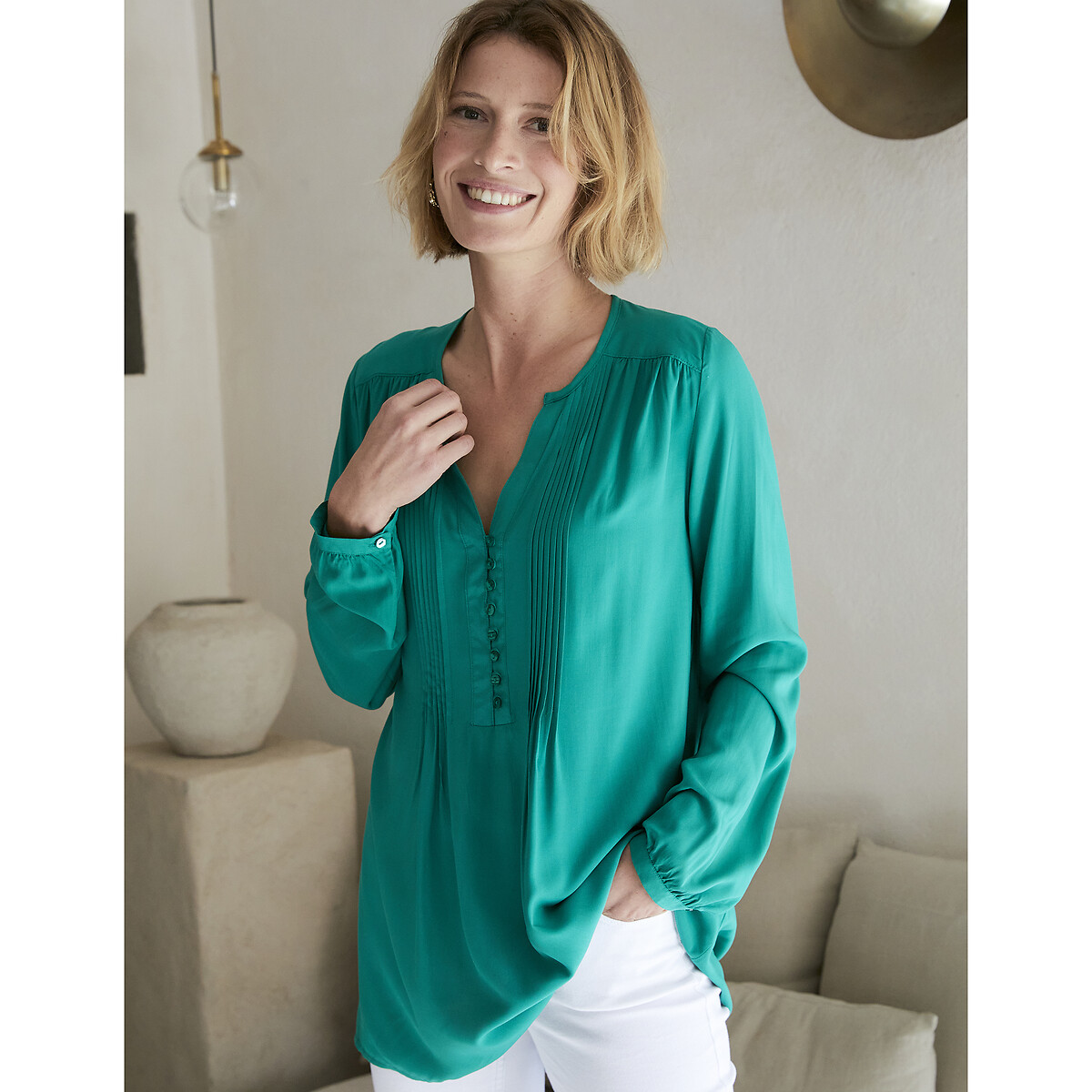 ANNE WEYBURN<br>Véu, túnica de mangas compridas