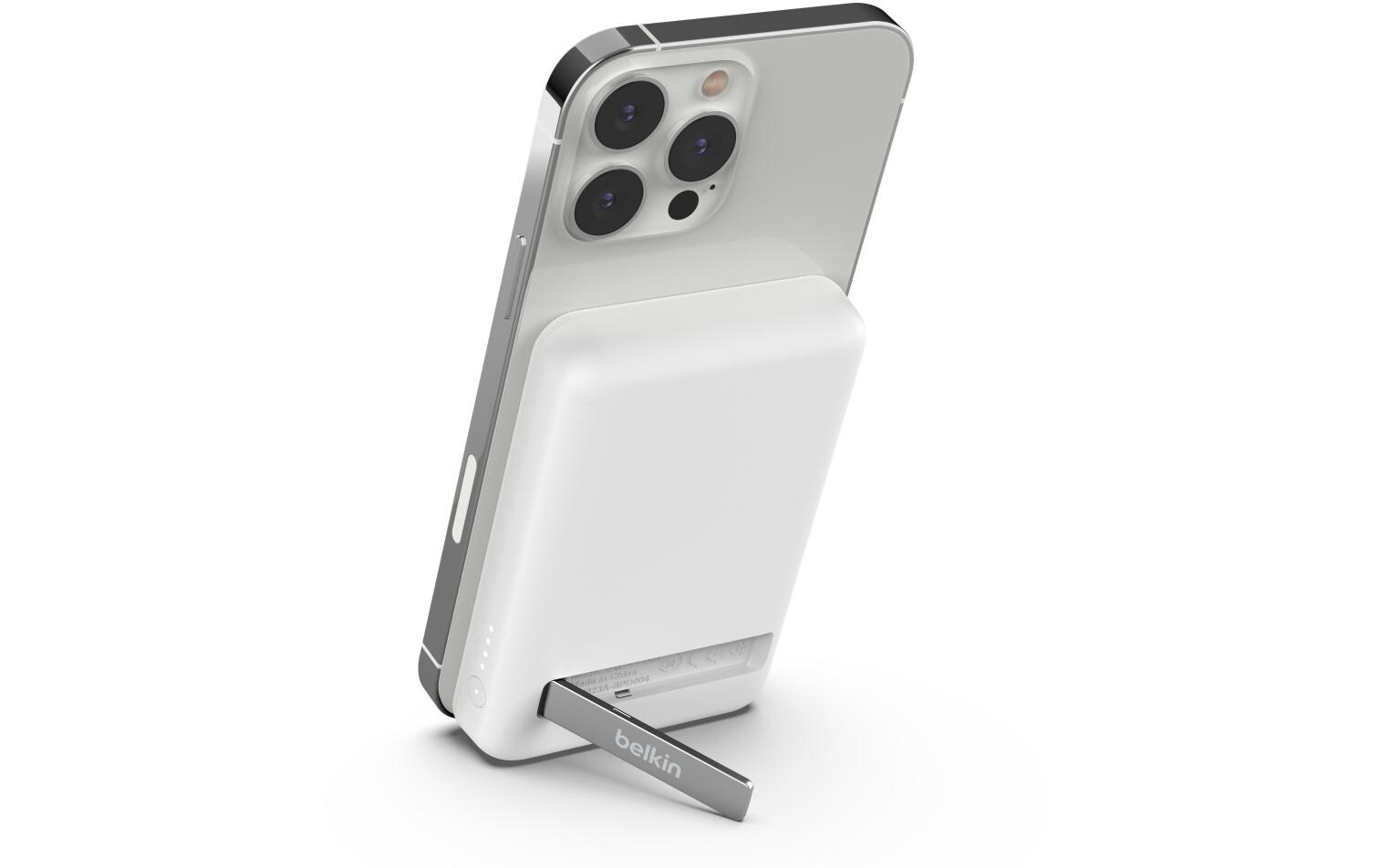 Powerbank Boost Charge kabellos 5000 mAh WeissMagnetische kabellose Powerbank mit Ständer