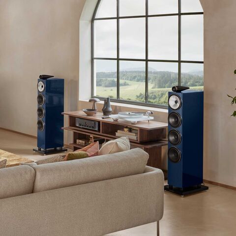 B&W 702 S3 Signature – ultra-exclusieve vloerluidspreker Midnight Blue Metallic