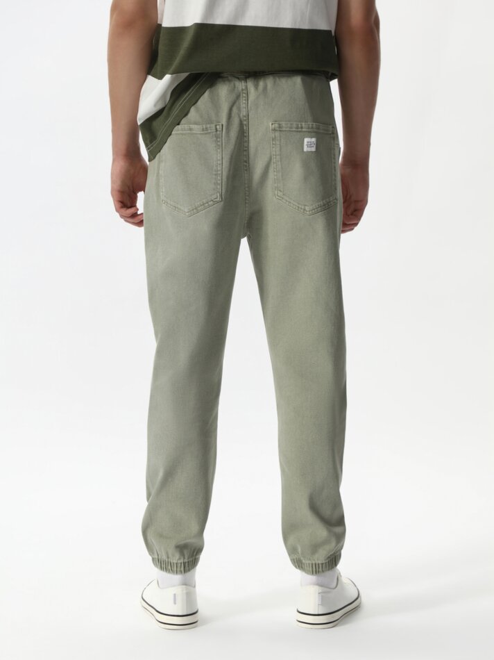 Calça jeans jogger elástica - Verde