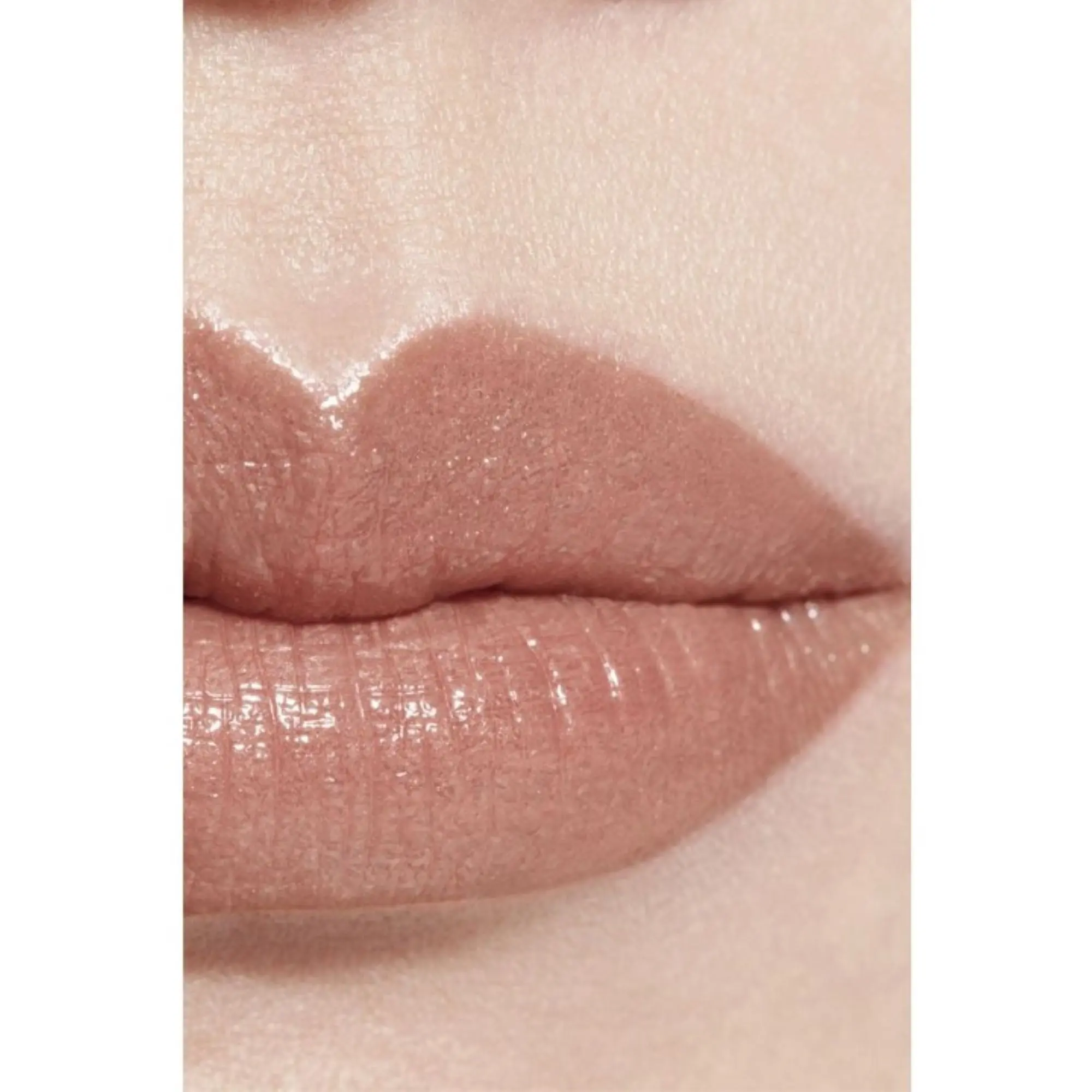 CHANEL - ROUGE ALLURE L'EXTRAIT LE ROUGE HAUTE INTENSITÉ- EXTRAIT DE LUMIÈRE ET DE SOIN - RECHARGEABLE- slider-bouches-sublimes