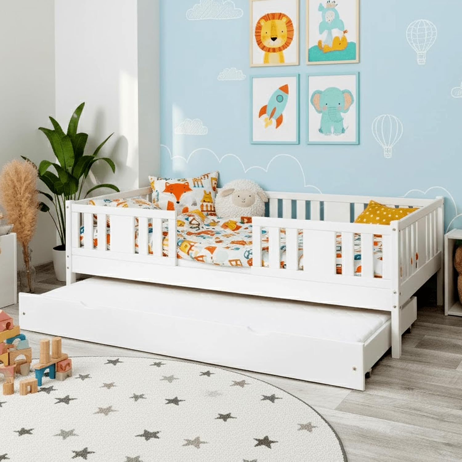 Kinderbett 90x200 cm - Jugendbett mit Auszugbett Lattenrost & Rausfallschutz - Einzelbett Kinder Bett aus Kiefer Massivholz Weiß - Kleinkindbett für Jungen & Mädchen - Standhöhe 20 cm
