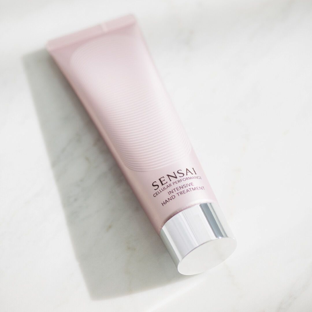 SENSAI CELLULAR PERFORMANCE INTENSIVE HAND TREATMENT - 100ml