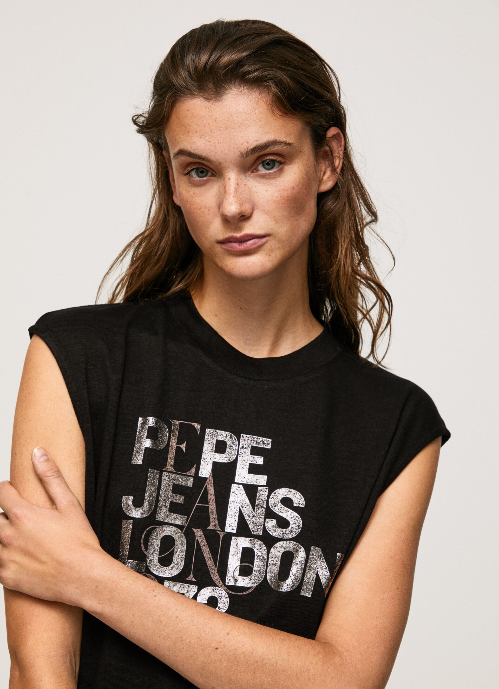 Camiseta sem mangas com logotipo - preta