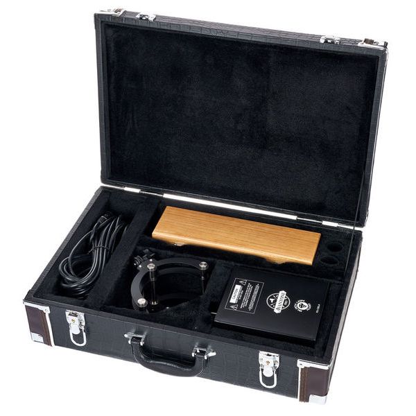 Avantone CV-12 BLA