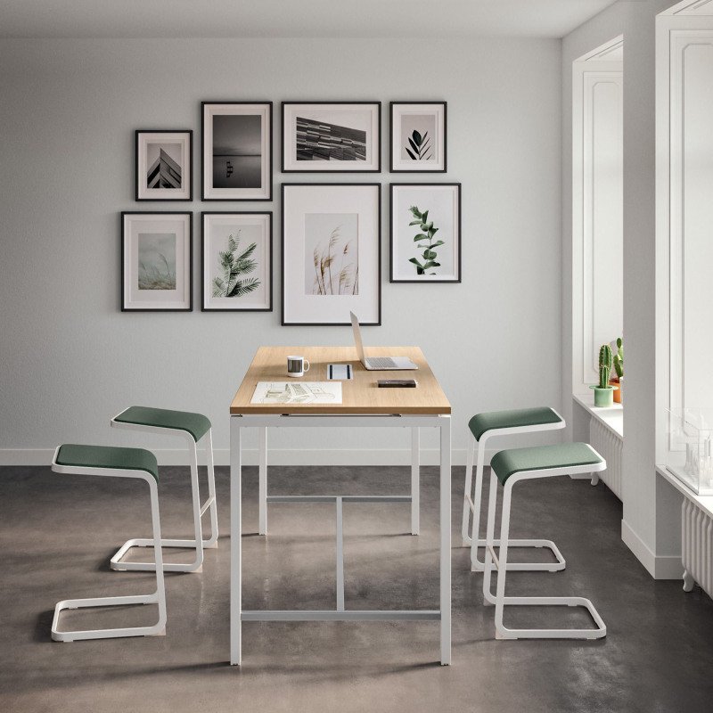 Table haute Boxy H 107 cm piétement métal