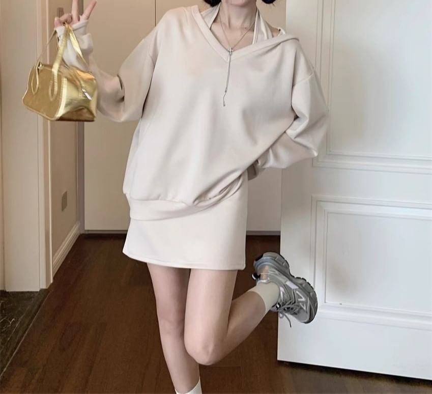 Secolo - Set: effen halterhoodie + mini-kokerrok