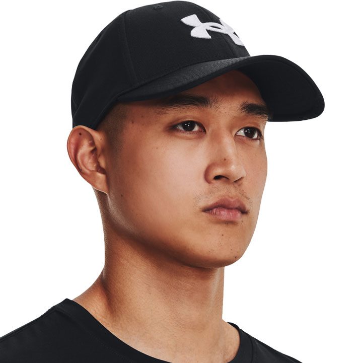 Under Armour Blitzing Cap Herren schwarz
