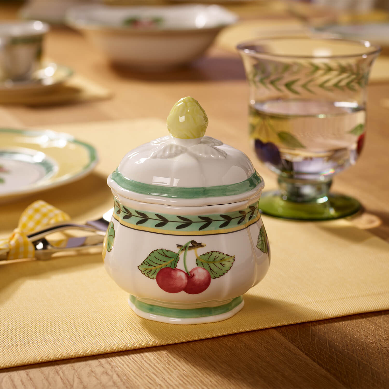 French Garden Sugar bowl Multi-colored, 12.2 oz, Premium Porcelain