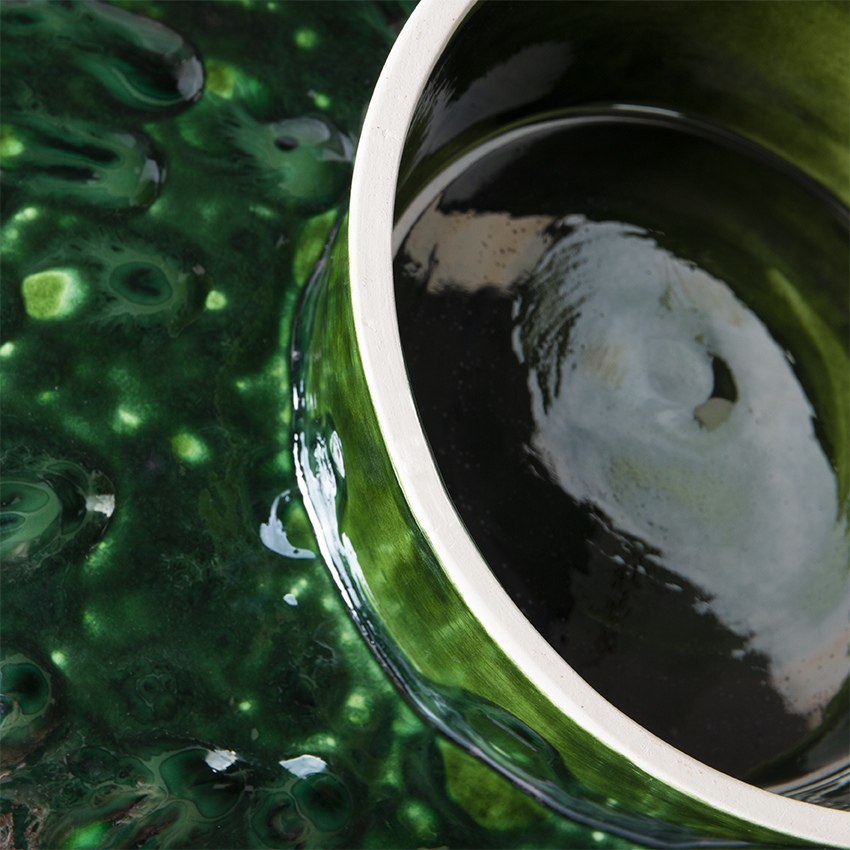 Servies Emeralds Bowl on Base L dripping groen