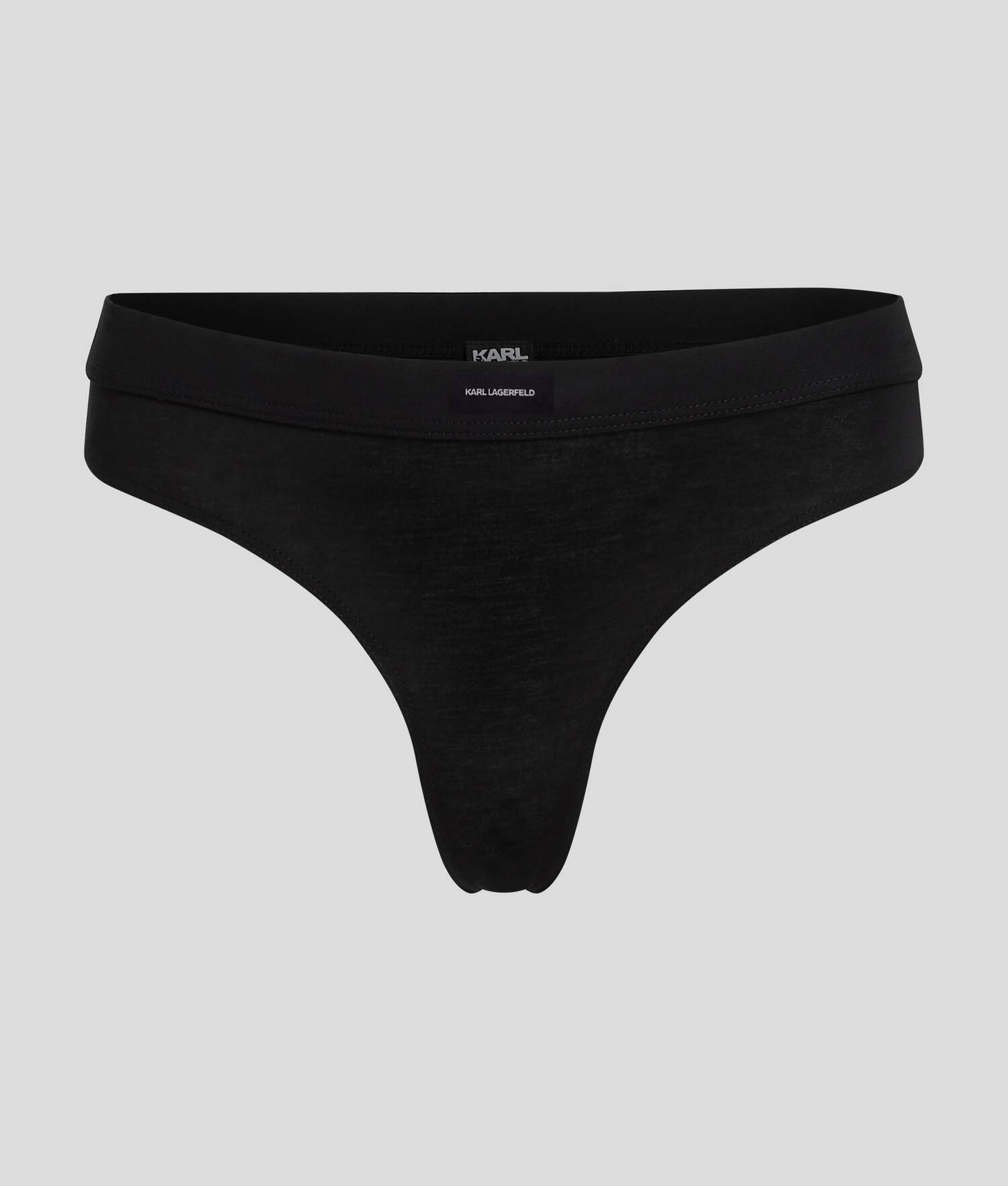 STRING AVEC LOGO ESSENTIAL