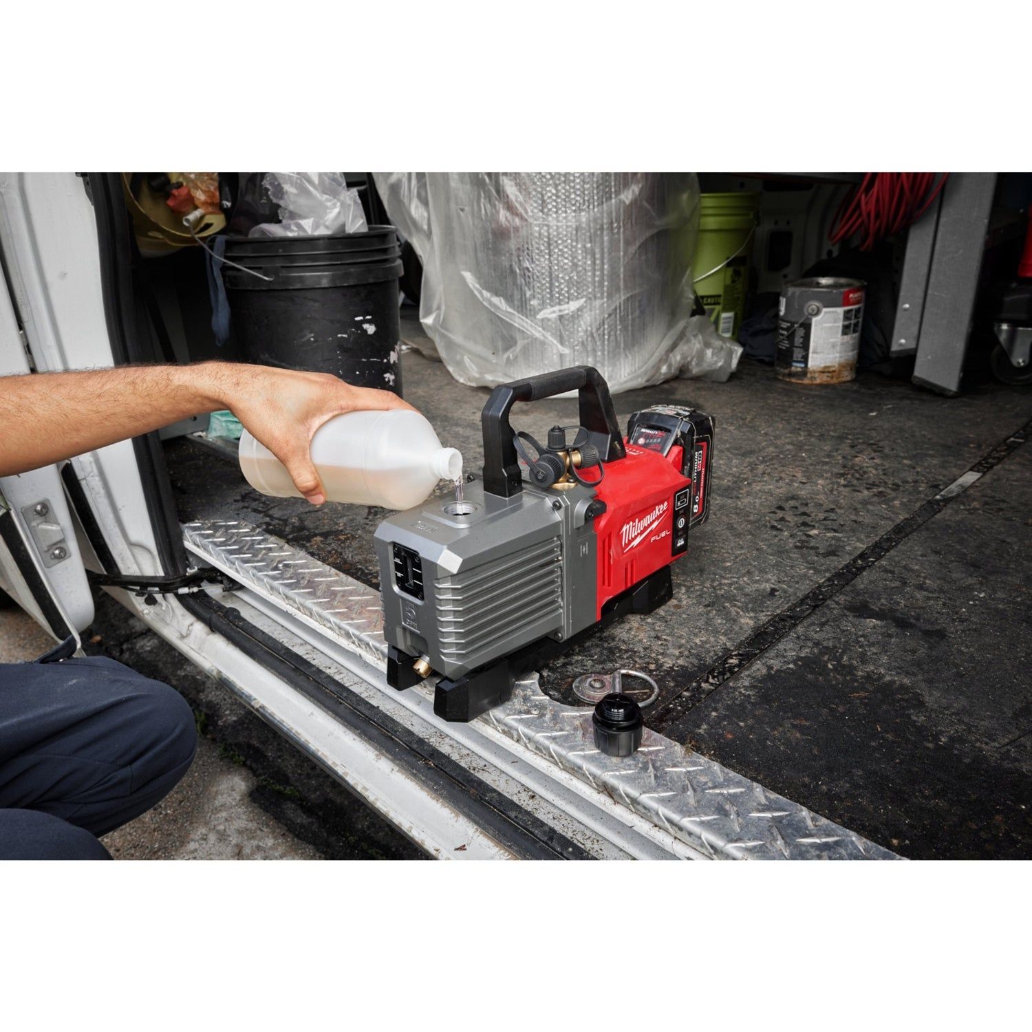 Milwaukee M18 FUEL™ FVP5-0 Vacuümpomp 5 CFM 18V Basic Body - 4933492853