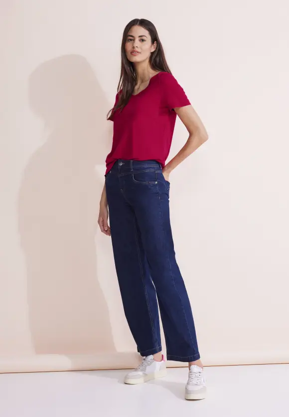Basic T-Shirt - firefly red