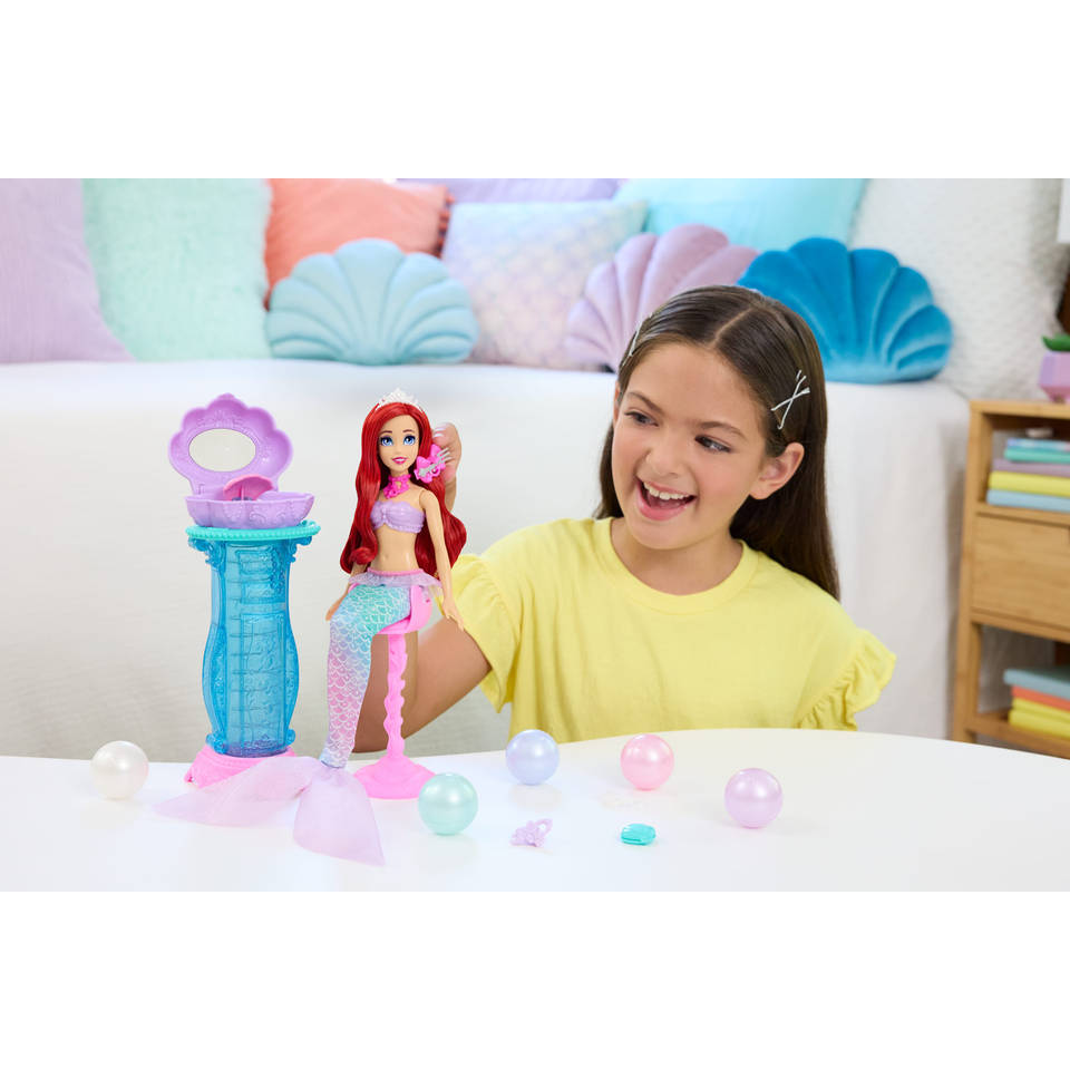 Disney prinses Ariël pop met kaptafel en accessoires