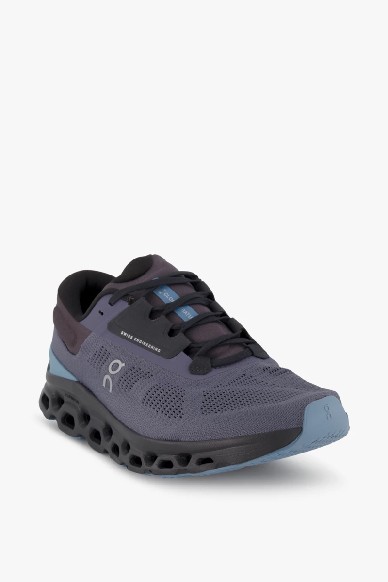 ON Cloudstratus 3 Herren Laufschuh