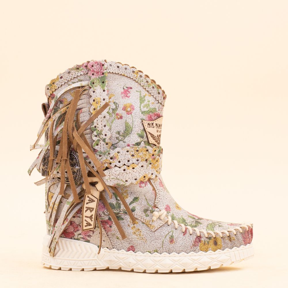 El Vaquero Arya Flowerz White