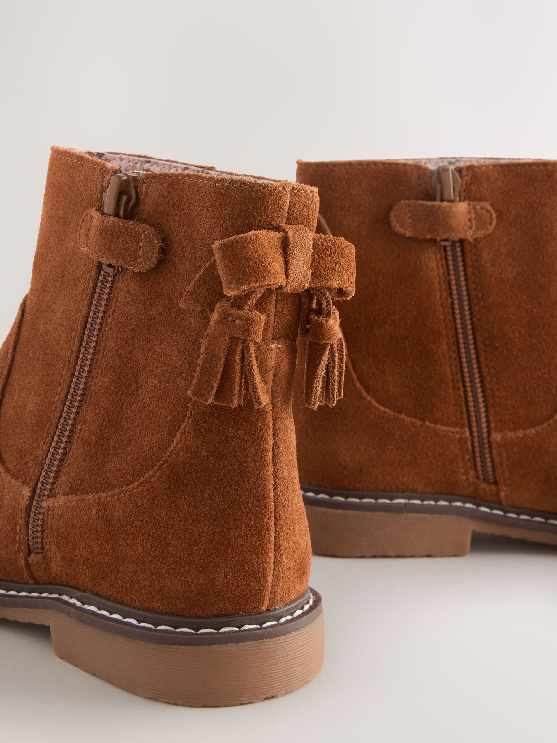 Lichtbruin - Suede Water Repellent Ankle Boots