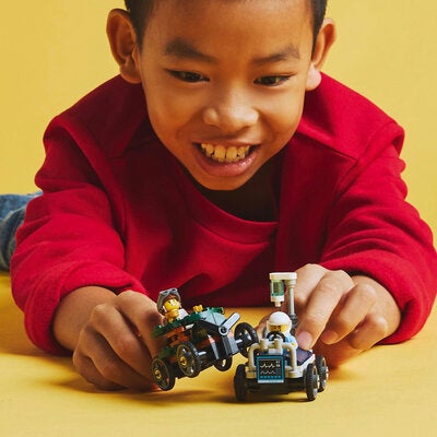 LEGO City 60459 Racerbilpakke flybil mot sykesengbil