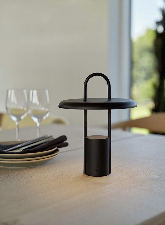 Stelton Pier portable LED Table Lamp H25 Black
