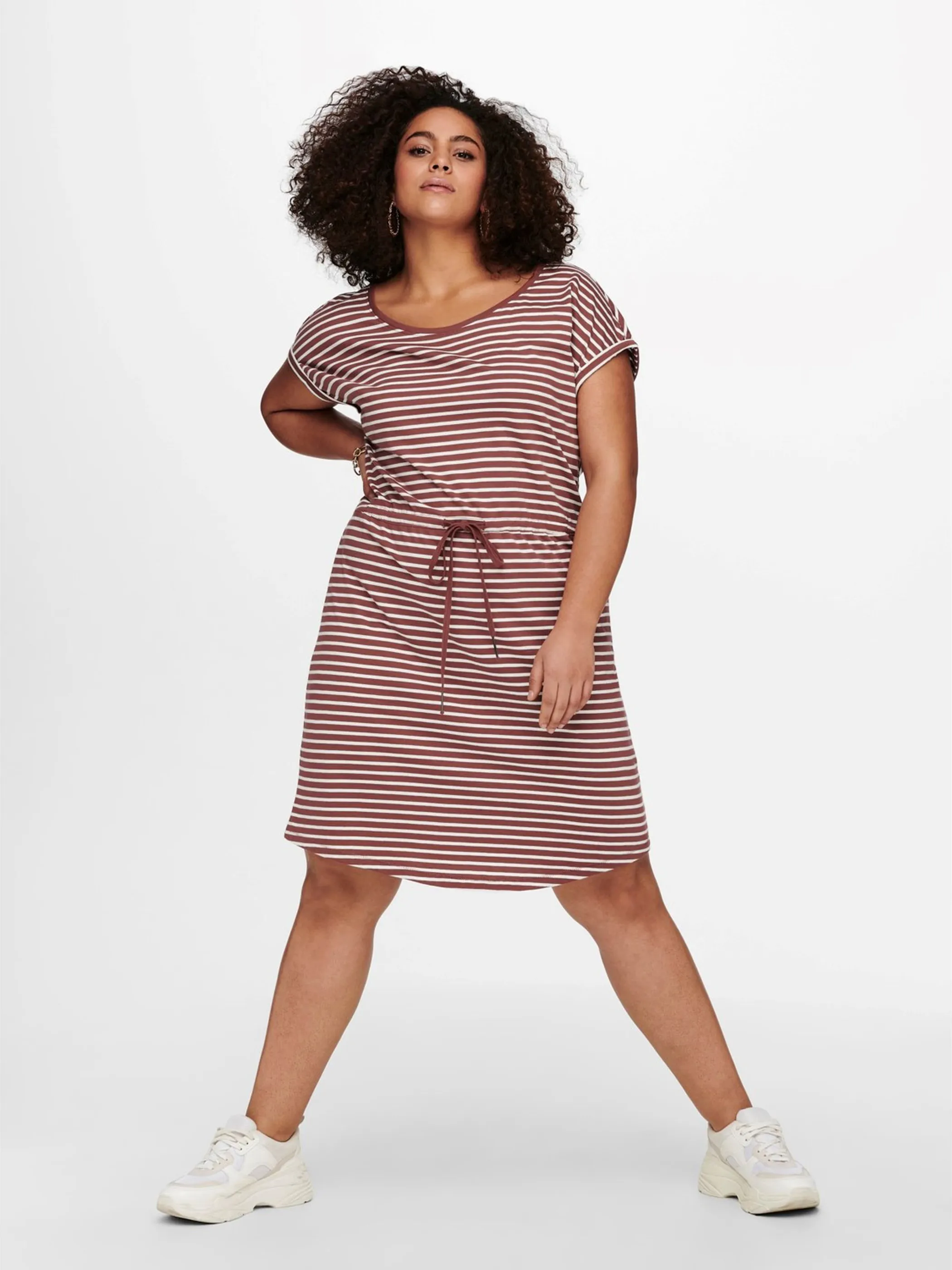Only Carmakoma CARAPRIL SS KNEE DRESSKleid