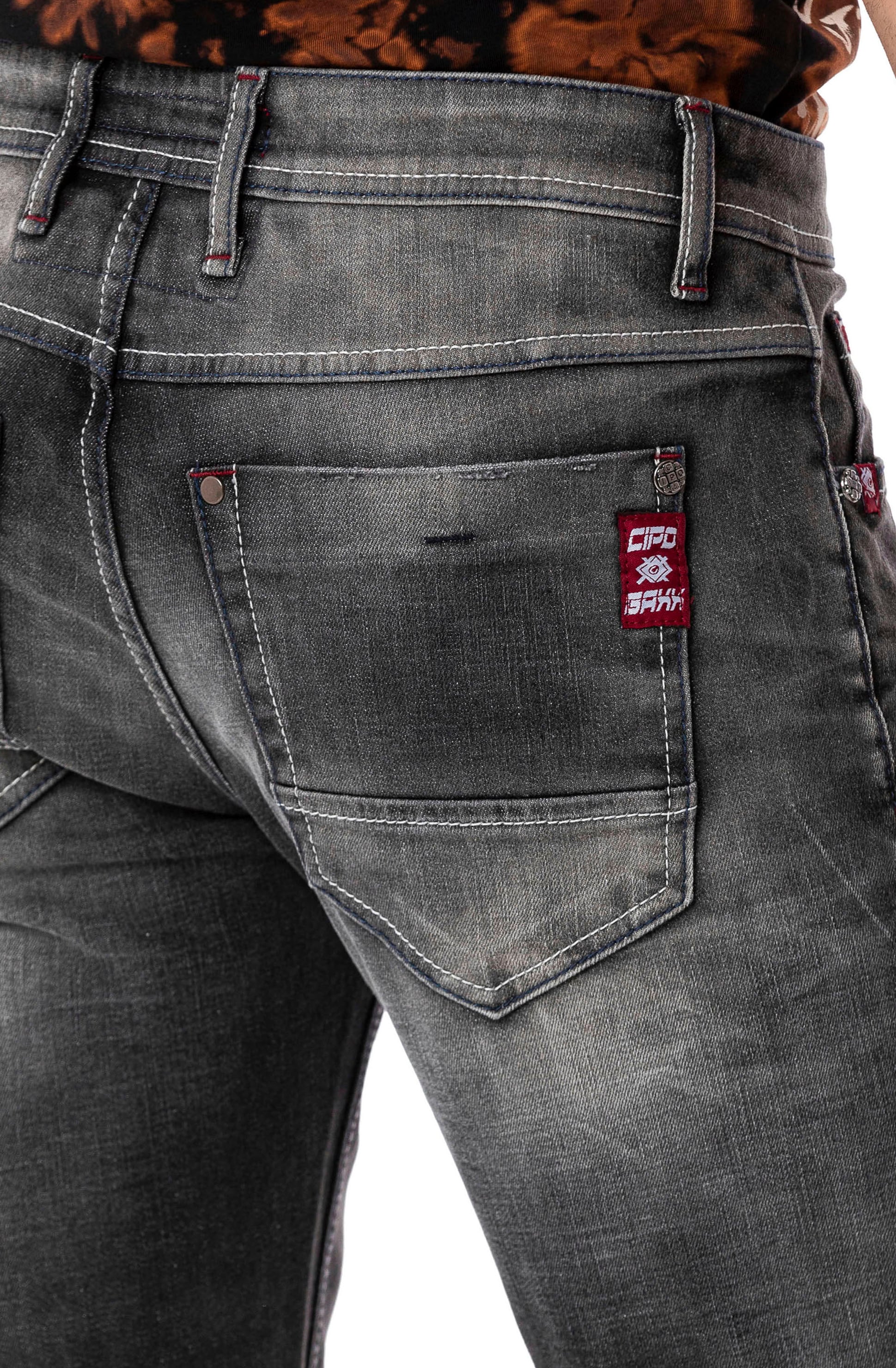 Cipo & Baxx Jeansshorts Baumwollmischung, regular fit