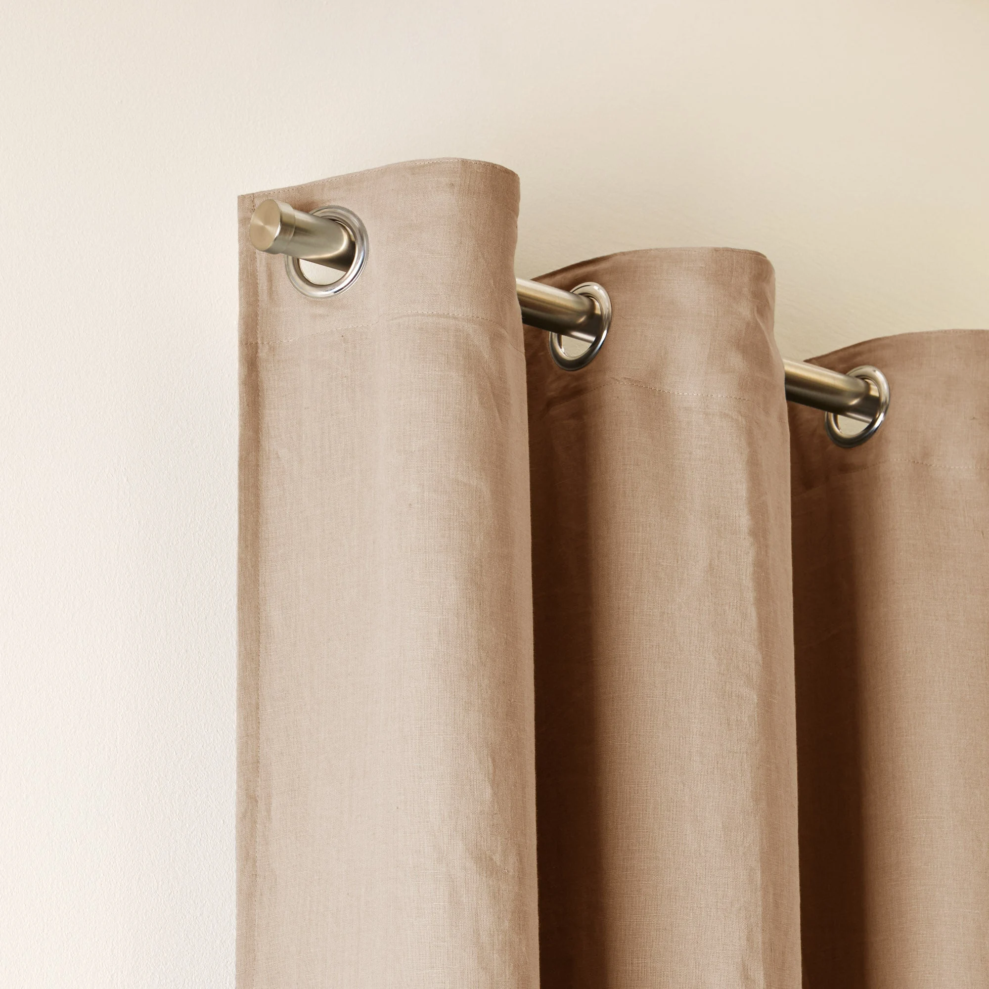 CARLINA - Rideau oeillets doublé occultant | Beige