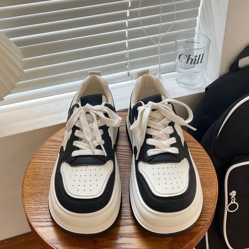 Asterisk - Star Applique Platform Sneakers