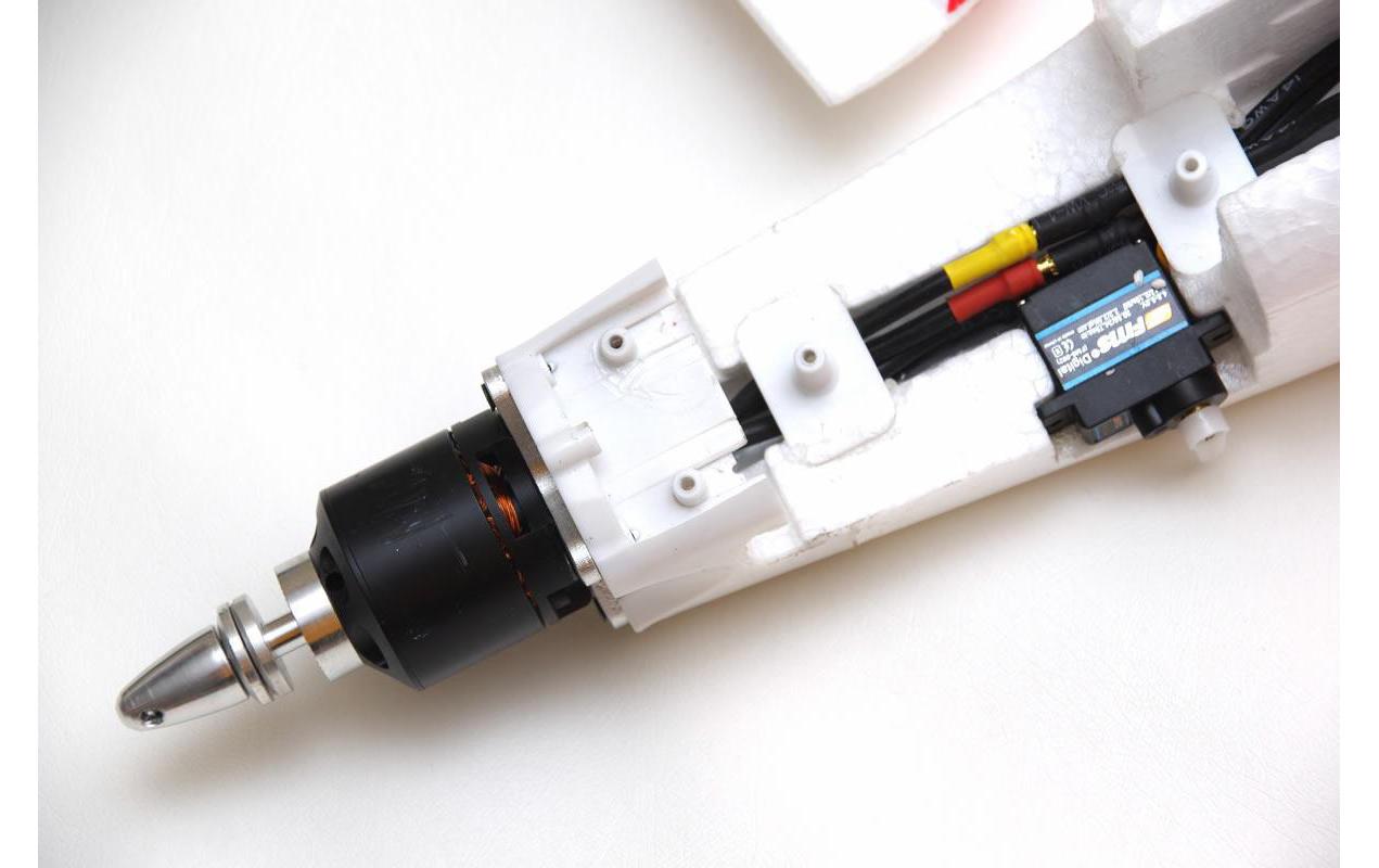 Jet Flash 850 mm PNP inkl. Reflex Gyro<br>Elektro Jet mit Druckpropeller und Reflex Gyro