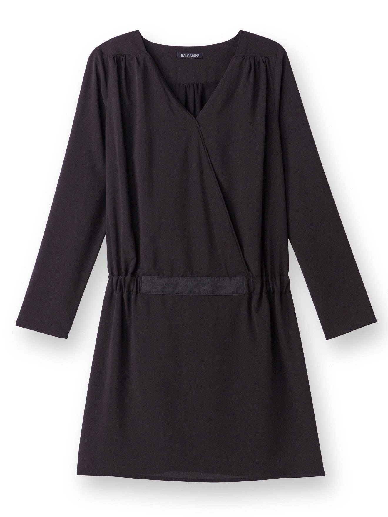Robe courte unie poitrine généreuse